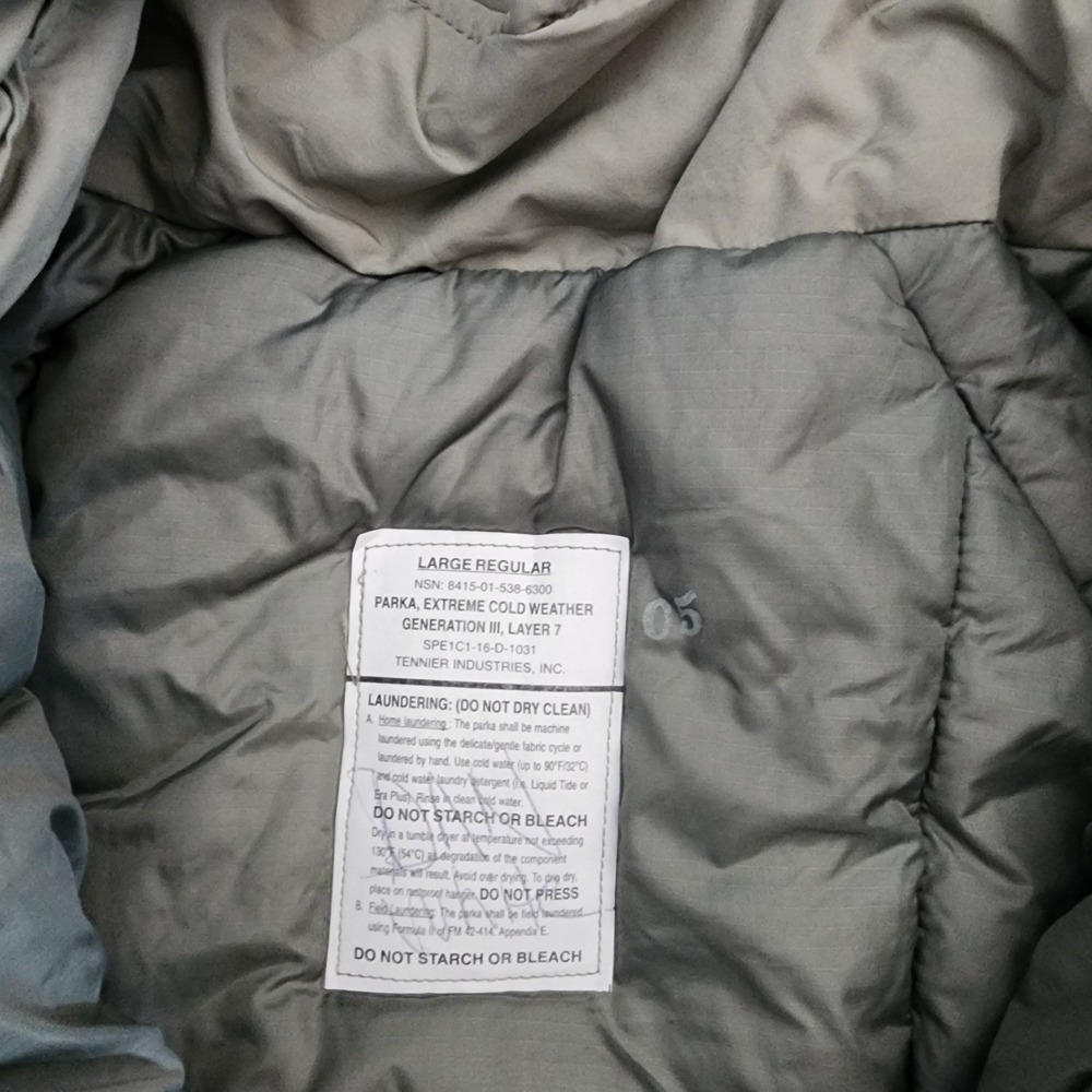 Extreme Cold Weather Parka Generation III Large Regular Gray Hooded Layer 7 - Picture 2 of 7
